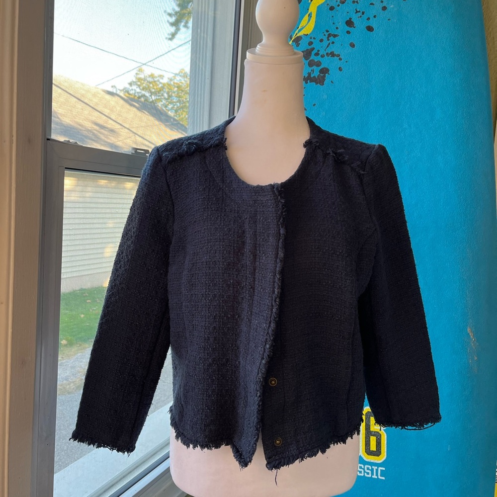 Lucky 🍀 Cropped Blazer in Navy. Size XL 5⭐️ Guaranteed *